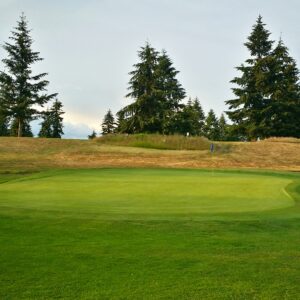 Tahoma Valley Golf Course in South Hill